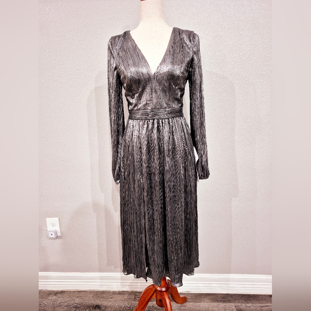 Dress The Population  Dress Womens Size Small NEW with Tag Silver Color - Picture 2 of 10